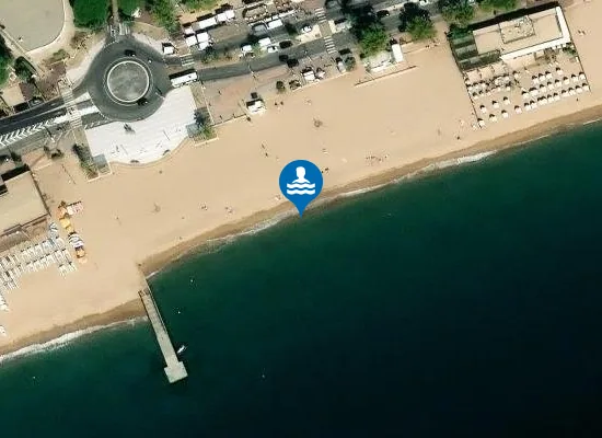 Satellite image of PLAGE REPUBLIQUE