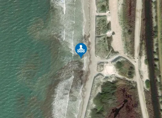 Satellite image of PLAGE L'ALMANARRE SUD - LES ESTAGNIERS