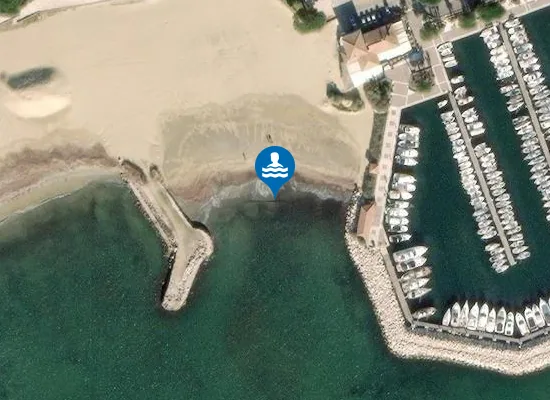 Satellite image of PLAGE MIRAMAR
