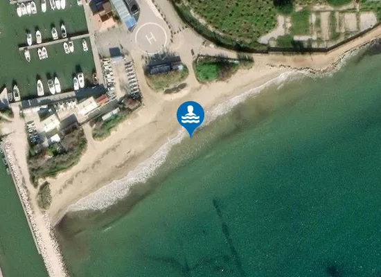 Satellite image of PLAGE TAMARIS
