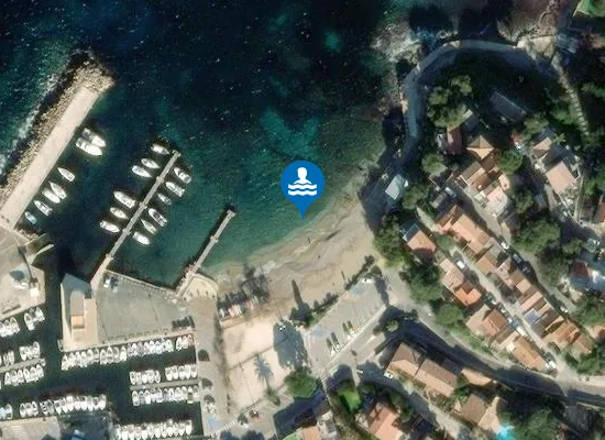 Satellite image of PLAGE LES OURSINIERES