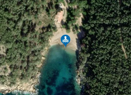 Satellite image of CRIQUE PORT D'ALON