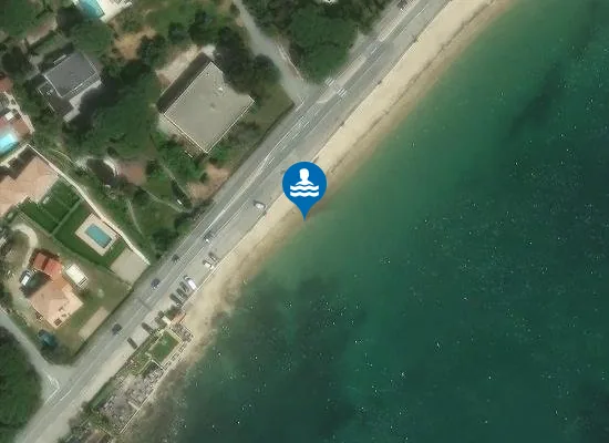 Satellite image of PLAGE GARONNETTE OUEST