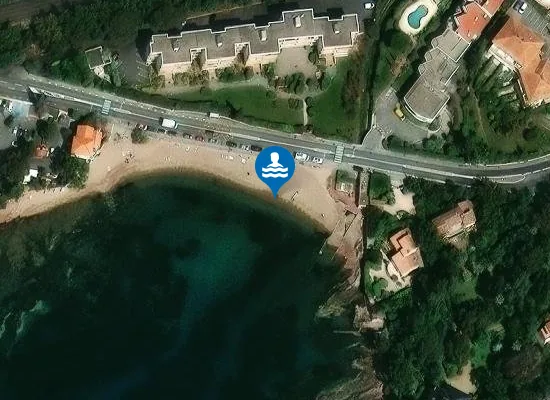 Satellite image of PLAGE LA PEGUIERE