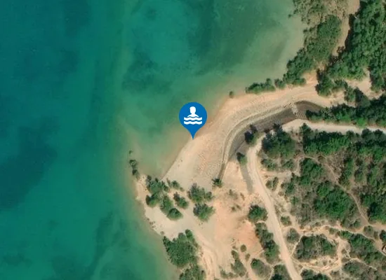 Satellite image of ANCIENNE ROUTE DES SALLES