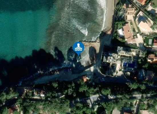 Satellite image of PLAGE LA GORGUETTE