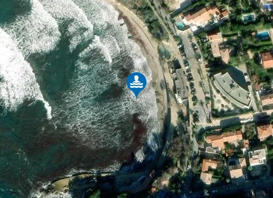 Satellite image of PORT ISSOL