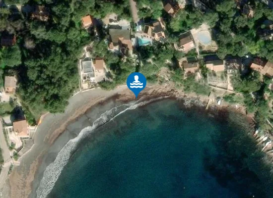 Satellite image of PLAGE DE FABREGAS EST