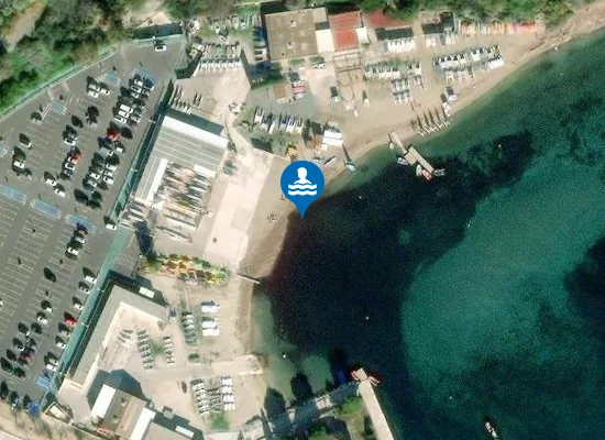 Satellite image of ANSE TABARLY- BASE NAUTIQUE