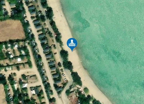 Satellite image of ETANG DE LA BONDE