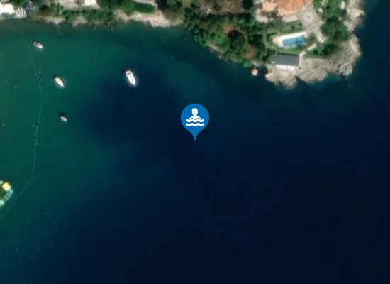 Satellite image of VOLOSKO PLAZA CRNIKOVICA