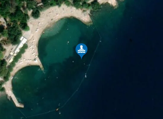 Satellite image of GRADSKO KUPALISTE LOVRAN