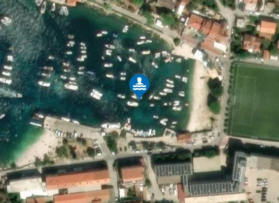 Satellite image of UVALA KRIZNA LUKA