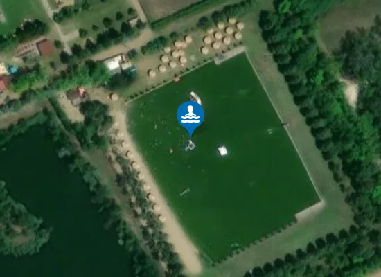 Satellite image of KISKUNMAJSAI TUZIVIZ TAROZO