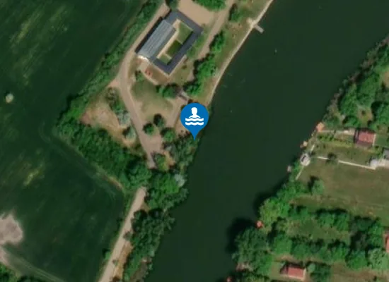 Satellite image of GYOMAENDROD PERESI HOLTAGRENDSZER TEMPLOM-ZUGI HOLTAG