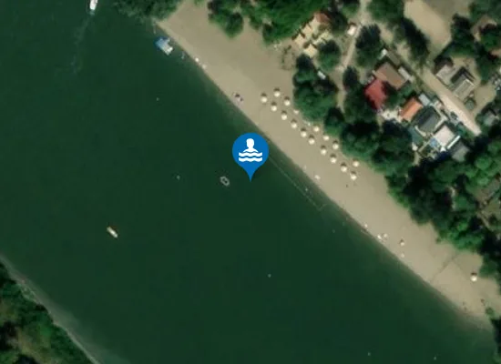 Satellite image of MINDSZENT TISZA FOLYO BAL PART TISZAI PARTFURDO