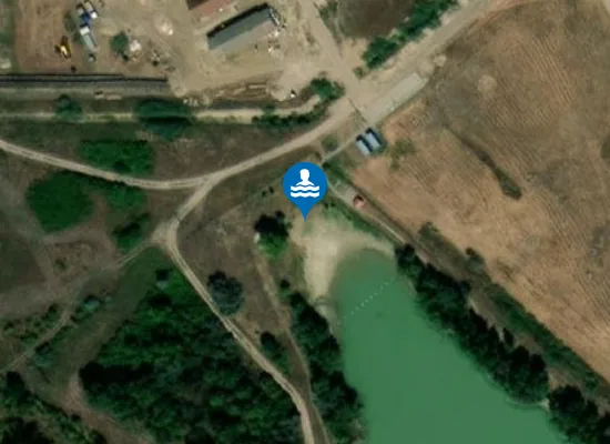 Satellite image of TISZASZIGETI BANYATO TURISZTIKAI KOZPONT