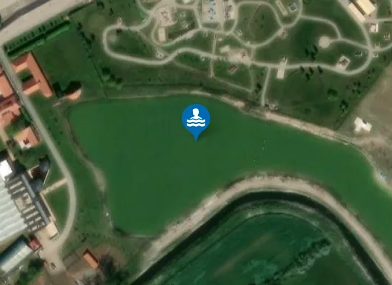 Satellite image of MORAHALOM SZENT JANOS STRANDFURDO ES PIHENO PARK