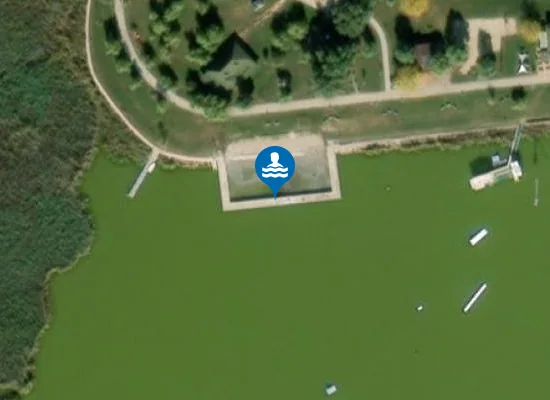 Satellite image of VELENCEI-TO VELENCE TOBIRO KOZI STRAND