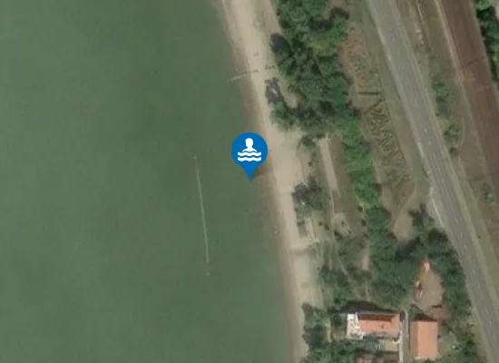Satellite image of DUNA FOLYO BAL PART ZEBEGENY DUNA-PARTI STRAND