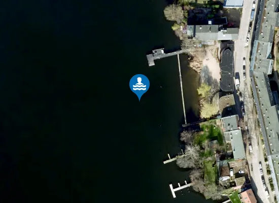 Satellite image of FLUSSBAD GARTENSTRASSE