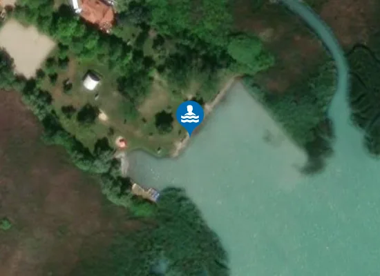 Satellite image of BALATON BALATONFUZFO TOBRUKI STRAND