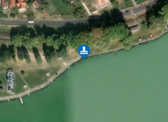 Satellite image of BALATON REVFULOP CSASZTAI STRAND