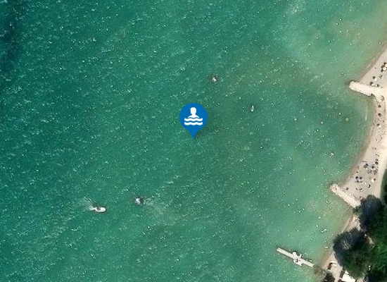 Satellite image of OLIVI - LUNGOLAGO DELLA GUGLIA