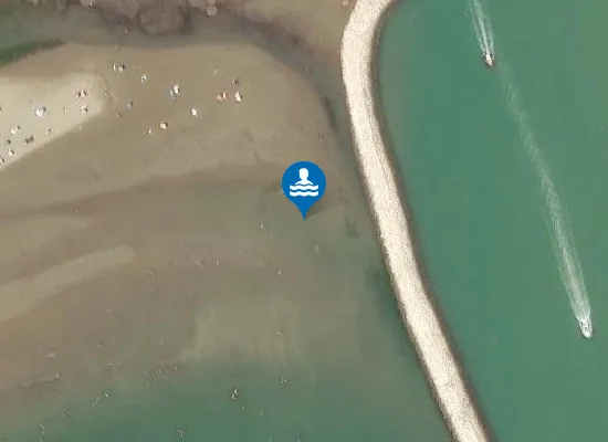 Satellite image of LEVANTE 50 M SUD DIGA DX FOCE CANALE NICESOLO