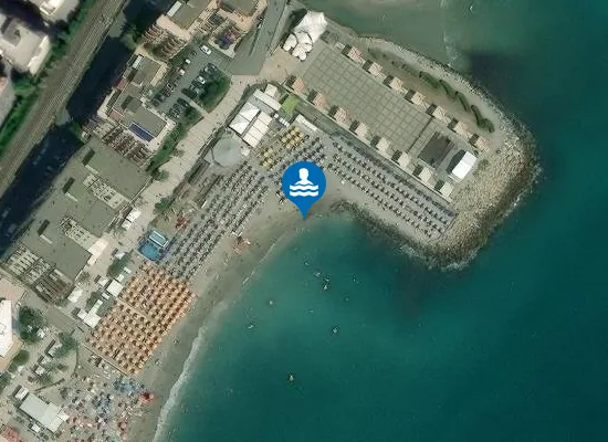 Satellite image of ZONA LA PLAYA