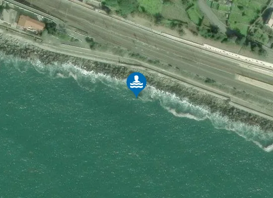 Satellite image of STAZIONE FF.SS. CORNIGLIA