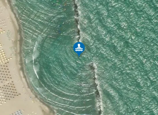 Satellite image of LIDO DI CLASSE - 4 KM S FOCE BEVANO