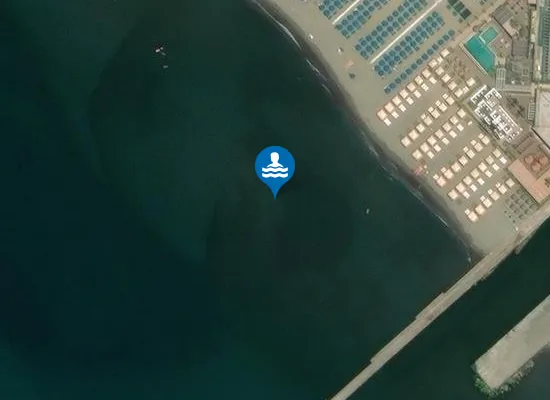 Satellite image of DESTRA TORRENTE VERSILIA