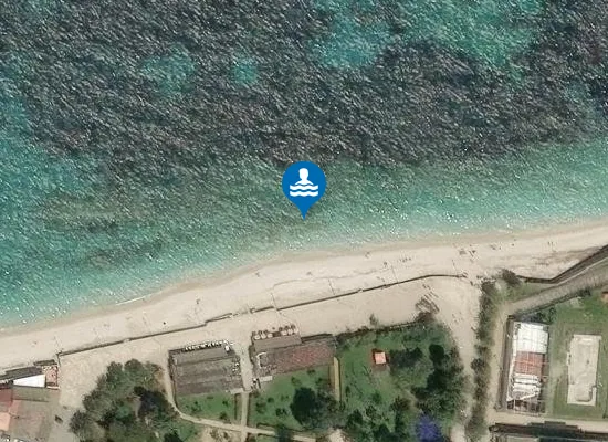 Satellite image of LOC. LE GHIAIE