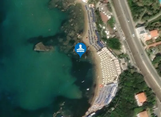 Satellite image of BAIA QUERCETANO SUD