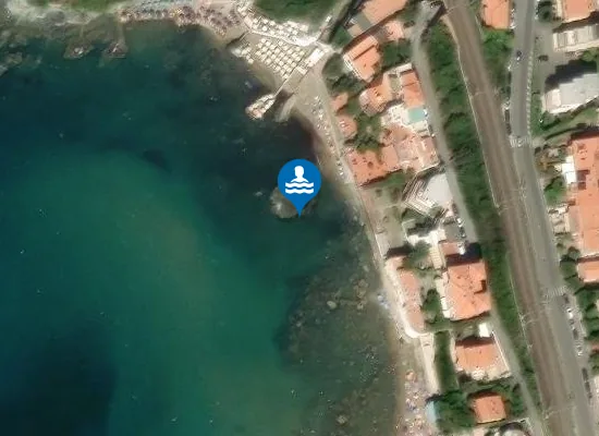 Satellite image of TORRENTE QUERCETANO