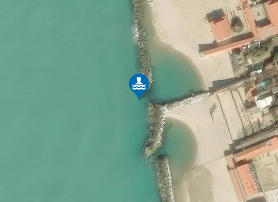 Satellite image of MARINA DI PISA SUD