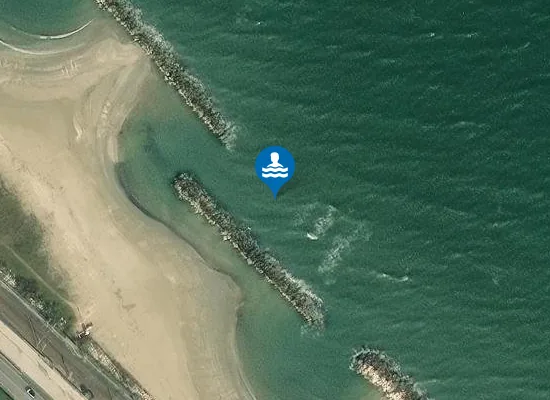 Satellite image of AREA FLORISTICA BAIA DEL RE