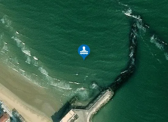 Satellite image of 30 M NORD MOLETTO