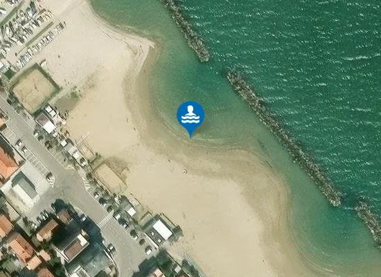 Satellite image of CURVA CESANO