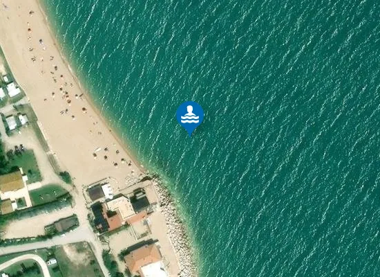 Satellite image of 300 M SUD FOCE FIUME MUSONE