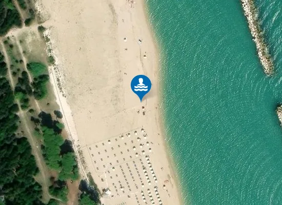 Satellite image of 450 M SUD FOCE FIUME POTENZA