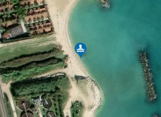 Satellite image of DAVANTI TORRENTE MENOCCHIA