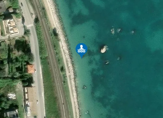 Satellite image of DAVANTI SCOGLIO SAN NICOLA