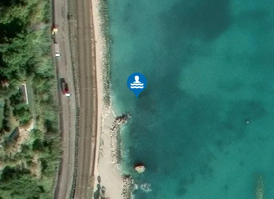 Satellite image of 300 M NORD CENTRALE ENEL PEDASO