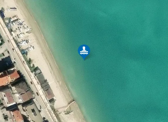 Satellite image of 750 M NORD FOCE TENNA