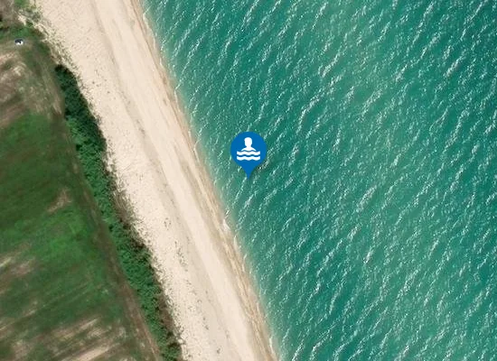 Satellite image of 500 M SUD FOCE FIUME CHIENTI