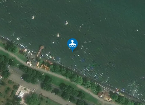 Satellite image of 200 MT DX LA BUSSOLA