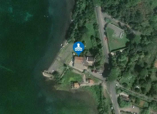 Satellite image of 350 MT SX EMISSARIO ARRONE