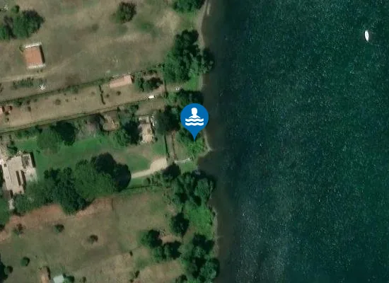 Satellite image of 250 MT SX FOCE FOSSO DEI QUADRI